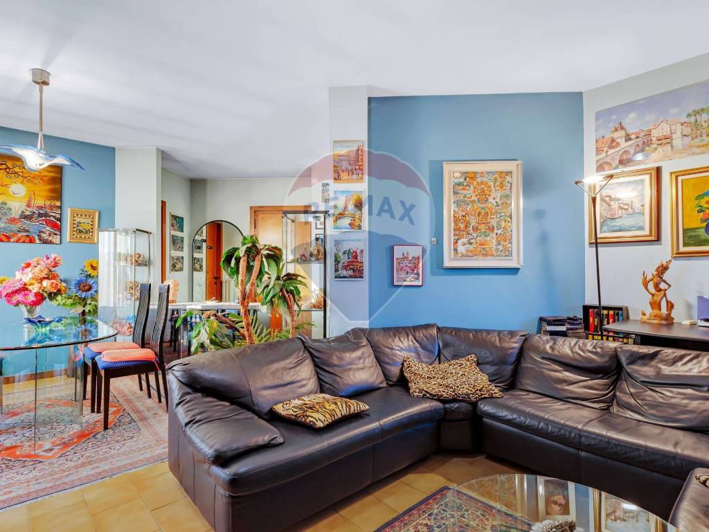 Appartamento a Brugherio in piazza C. Colombo, 9 - Foto 5