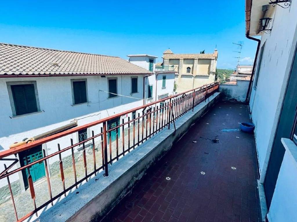 Appartamento a Fara in sabina in Salita di Santa Maria, 5 - Foto 4