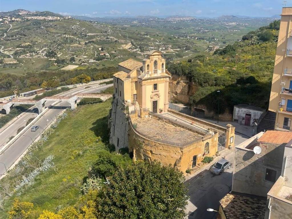 Appartamento a Agrigento in VIA DISCESA PORTO EMPEDOCLE - Foto 2