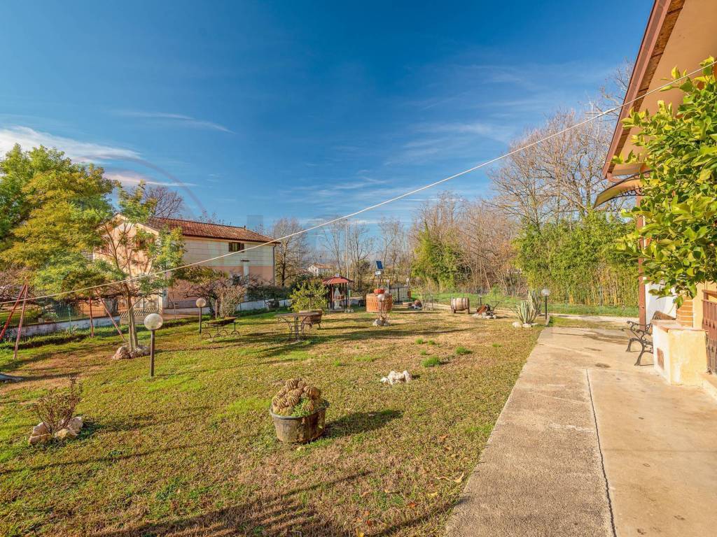 Casa indipendente a Roccasecca in Via Guado Arcesano, 18 - Foto 4