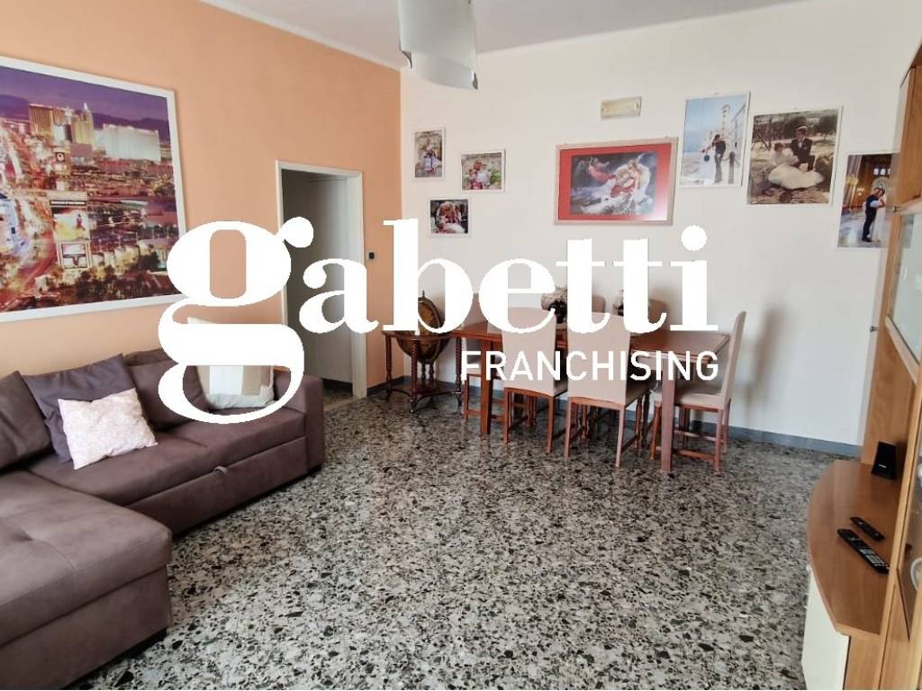 Appartamento a Bisceglie in Via Giuseppe Giusti, 23 - Foto 2
