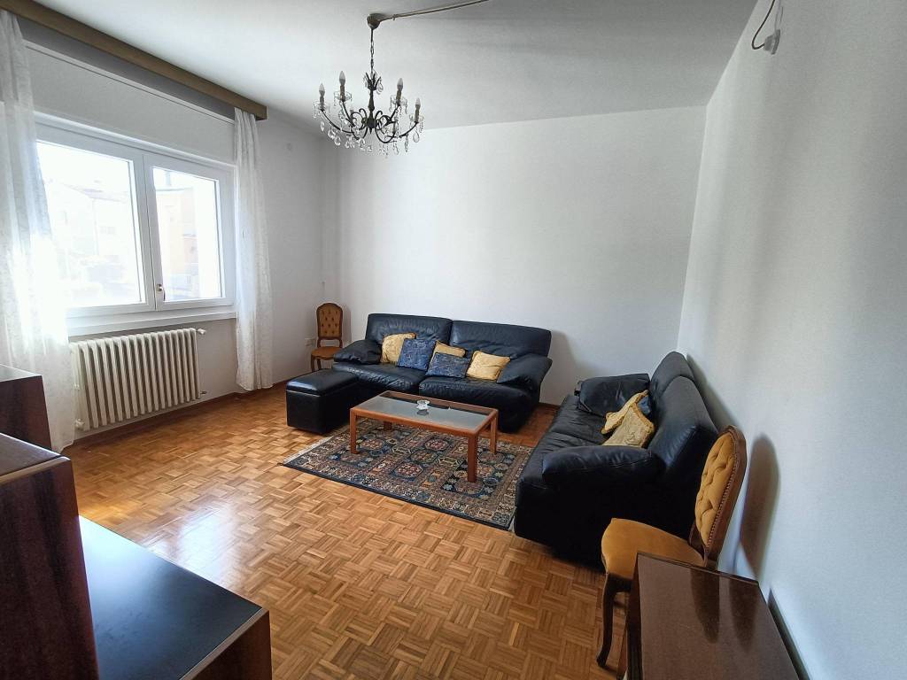 Villa a Gorizia in Via Benedetto Croce, 10 - Foto 3