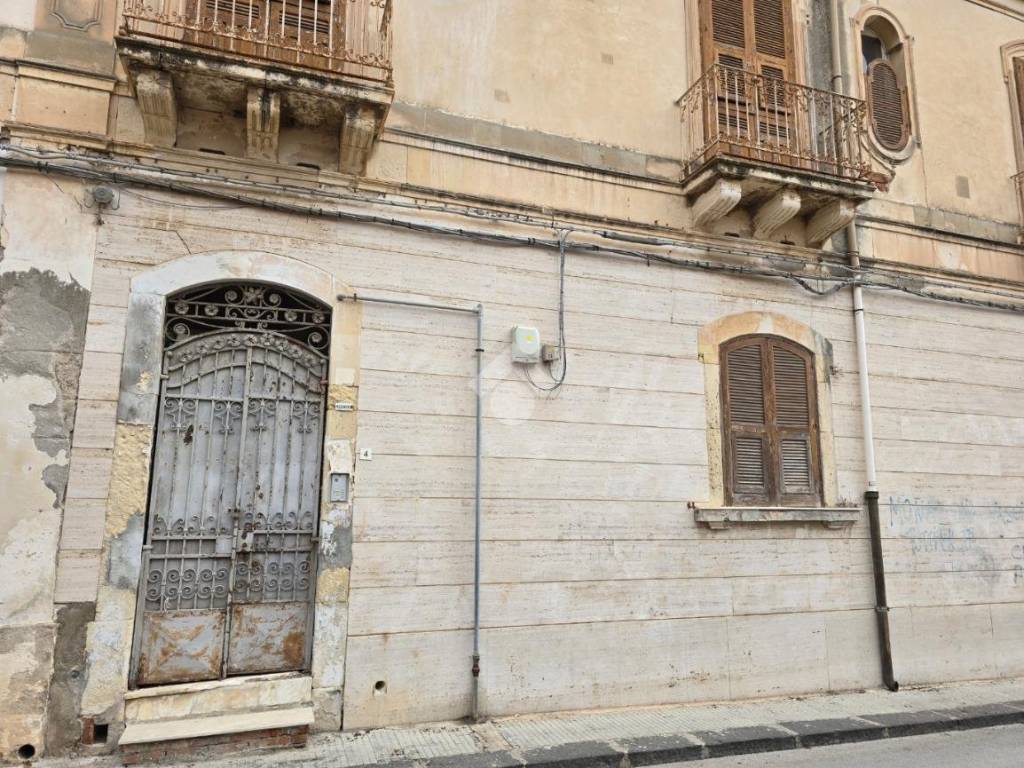 Appartamento a Siracusa in Via dello Stadio, 4 - Foto 2