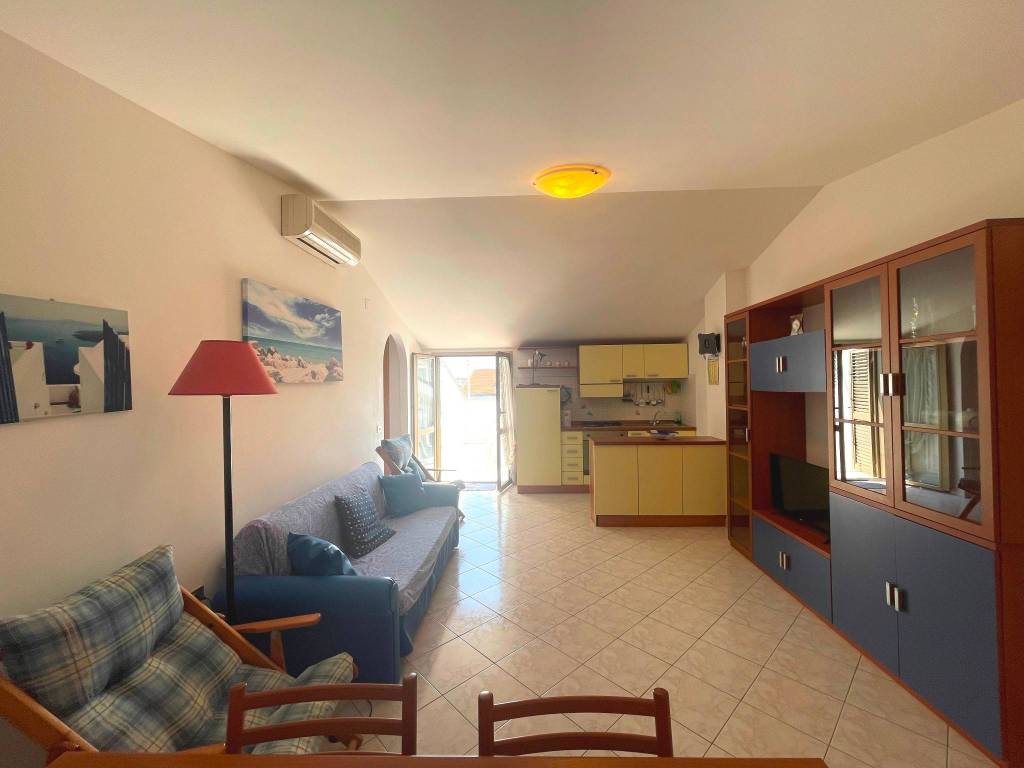 Attico / mansarda a Alba adriatica in Via dei Ludi, 29 - Foto 2