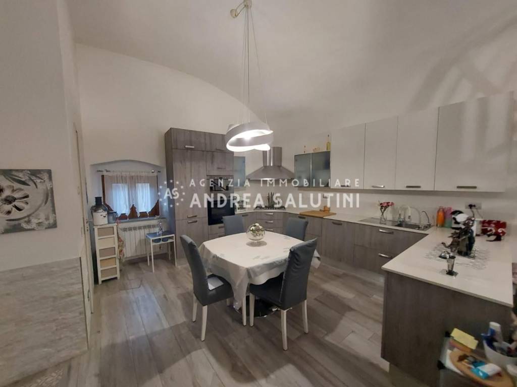Casa indipendente a Castelfiorentino in Via Bertini, , 3 - Foto 2