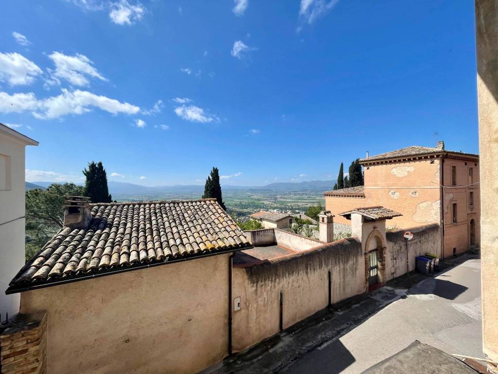 Appartamento a Trevi in Via delle Grotte - Foto 3