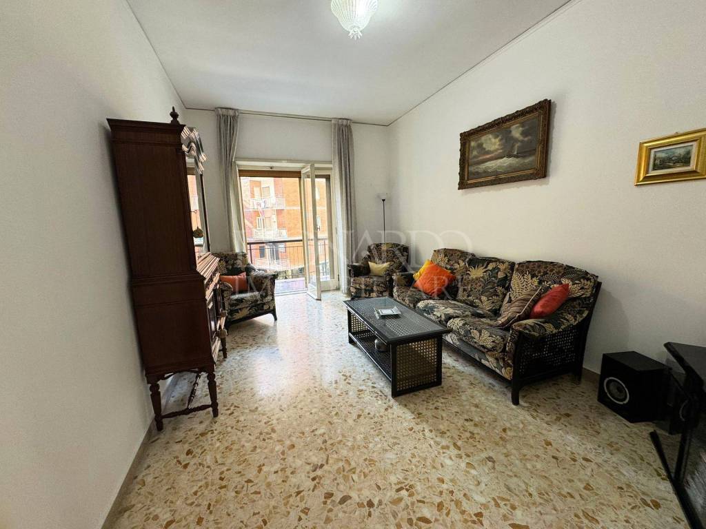 Appartamento a Napoli in Via Giulio Palermo - Foto 2