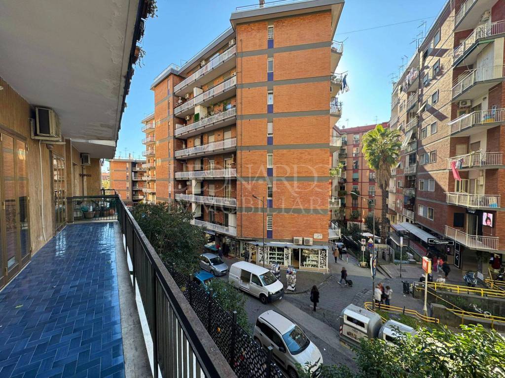 Appartamento a Napoli in Via Giulio Palermo - Foto 4