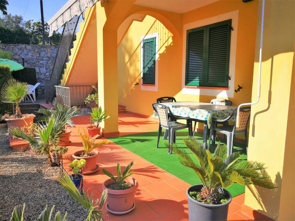 Appartamento a San bartolomeo al mare in Via Pairola, 62 - Foto 2