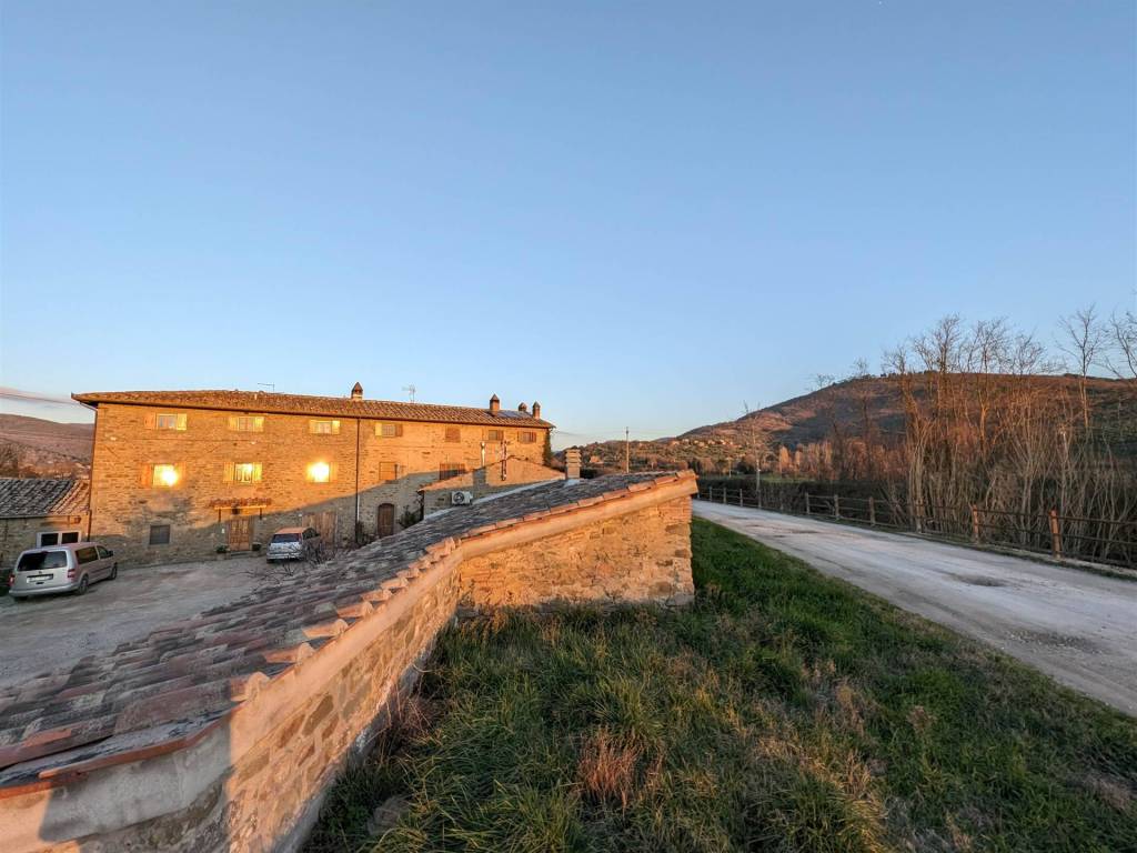 Rustico / casale a Cortona in Strada Comunale di Ossaia - Foto 5