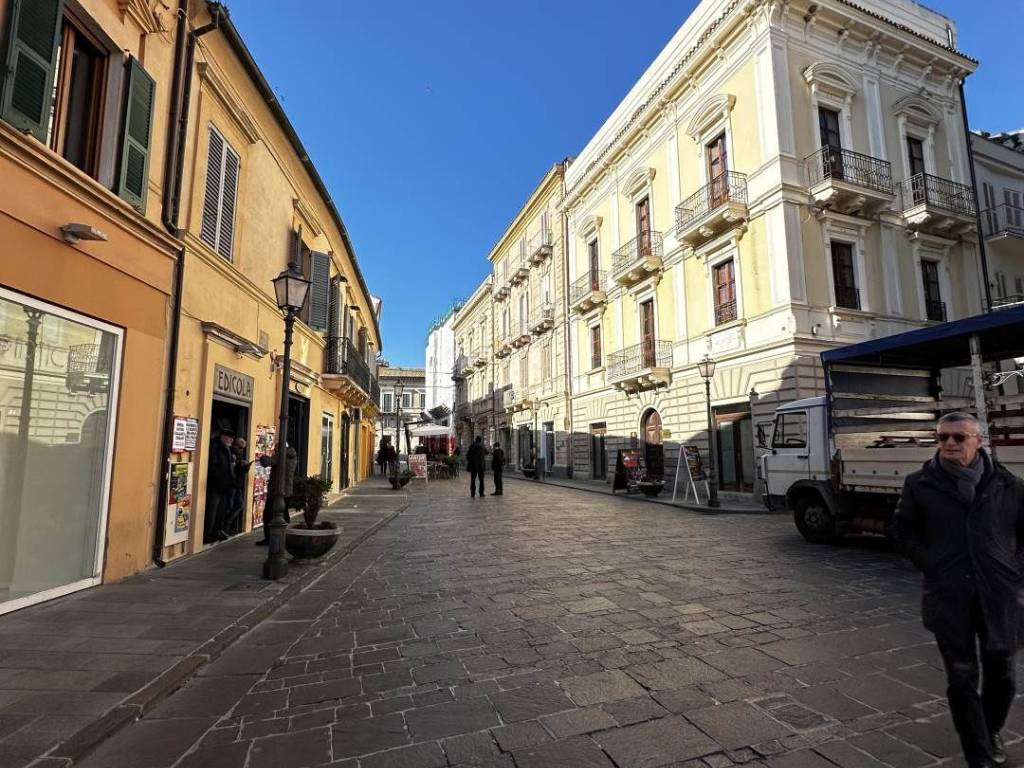 Immobile a Vasto in Piazza L.V. Pudente - Foto 2