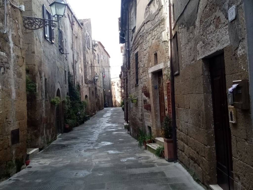 Appartamento a Pitigliano in Via Vignoli - Foto 3