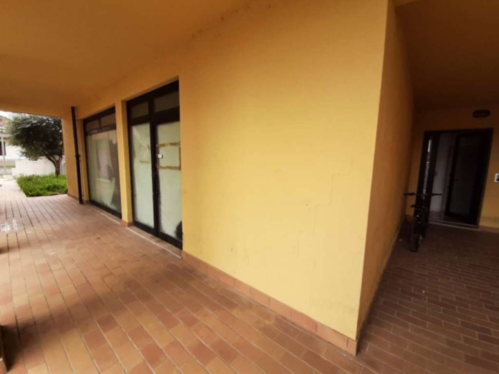 Immobile a Montecalvo in foglia in Via del Popolo - ang Via A. De Gasperi snc - Foto 4