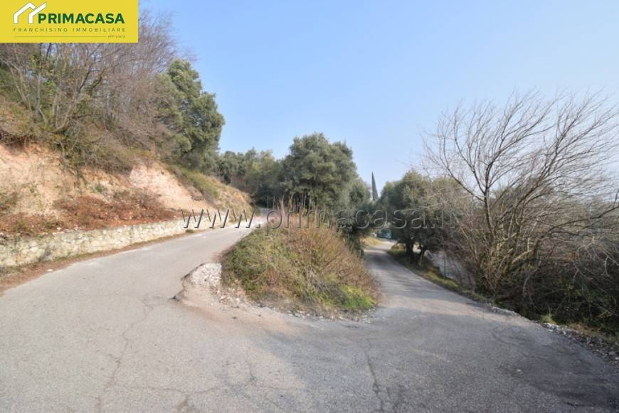 Terreno a Verona in Via Carbonare - Foto 2