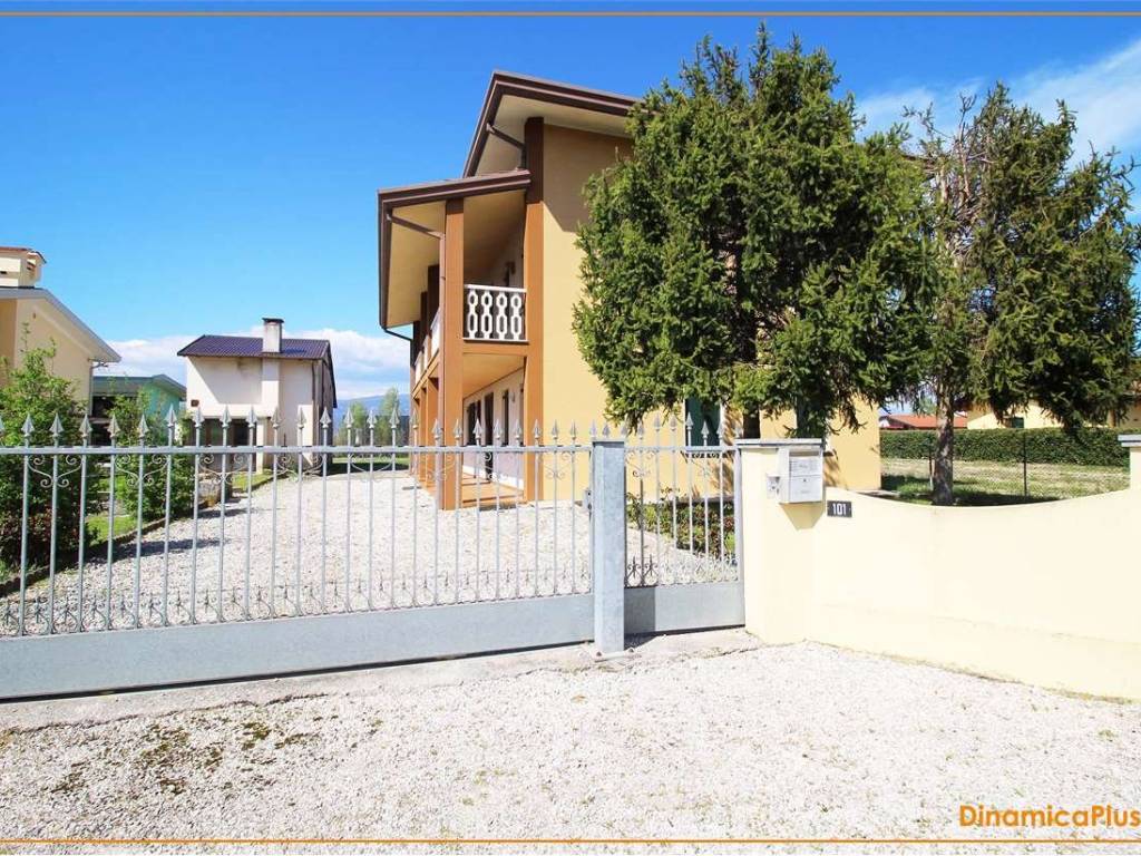 Villa a Brugnera in Via Nazario Sauro 101 - Foto 2