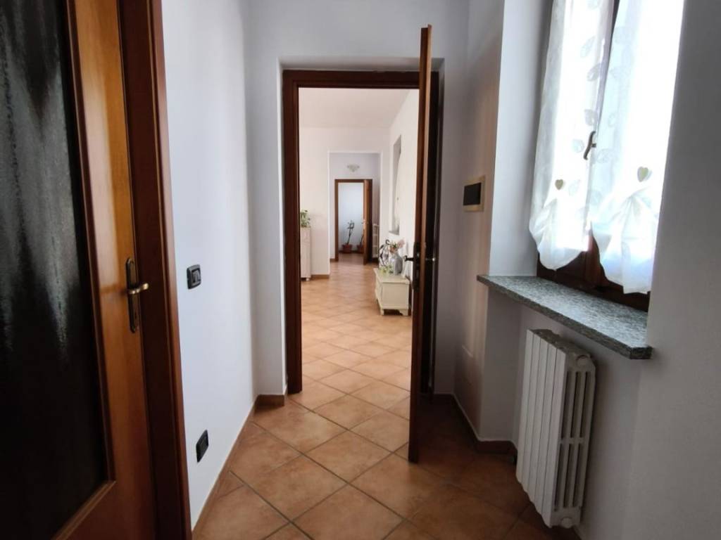 Villa a Stroppiana in Via Domenico Carenzo - Foto 3
