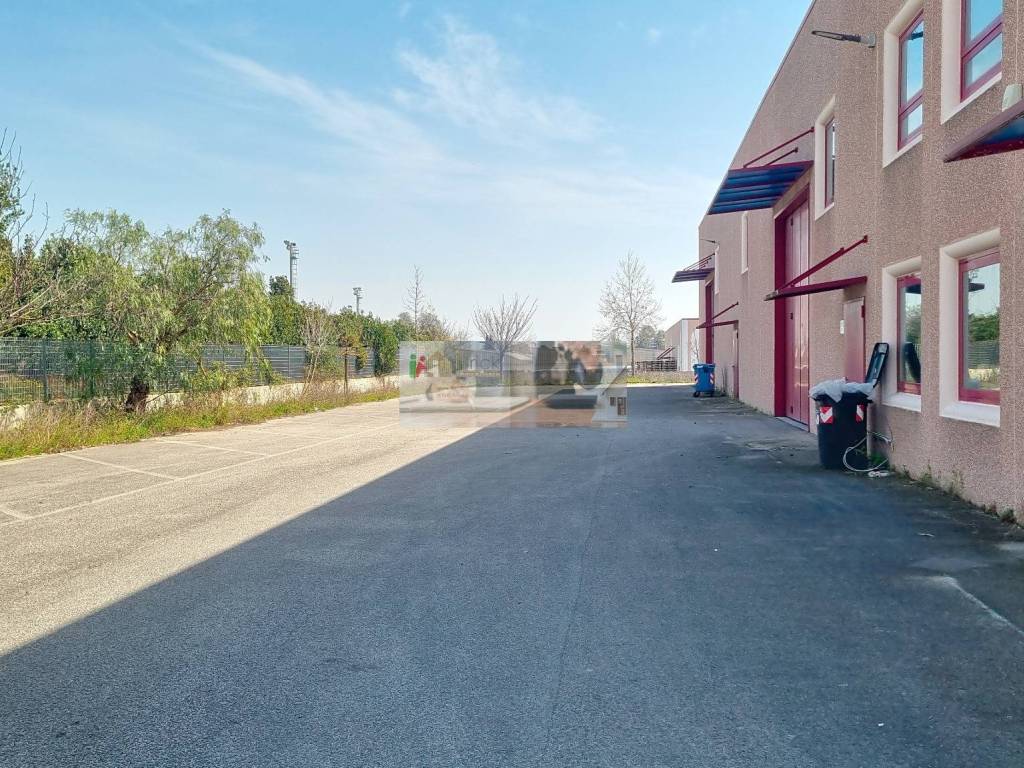 Immobile a Aprilia in Via Vallelata - Foto 2