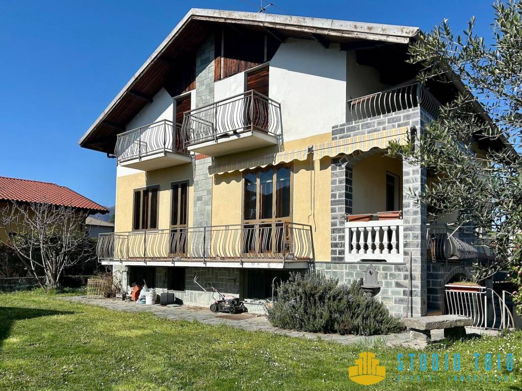 Villa a Occhieppo inferiore in Via delle Acacie, 6 - Foto 2