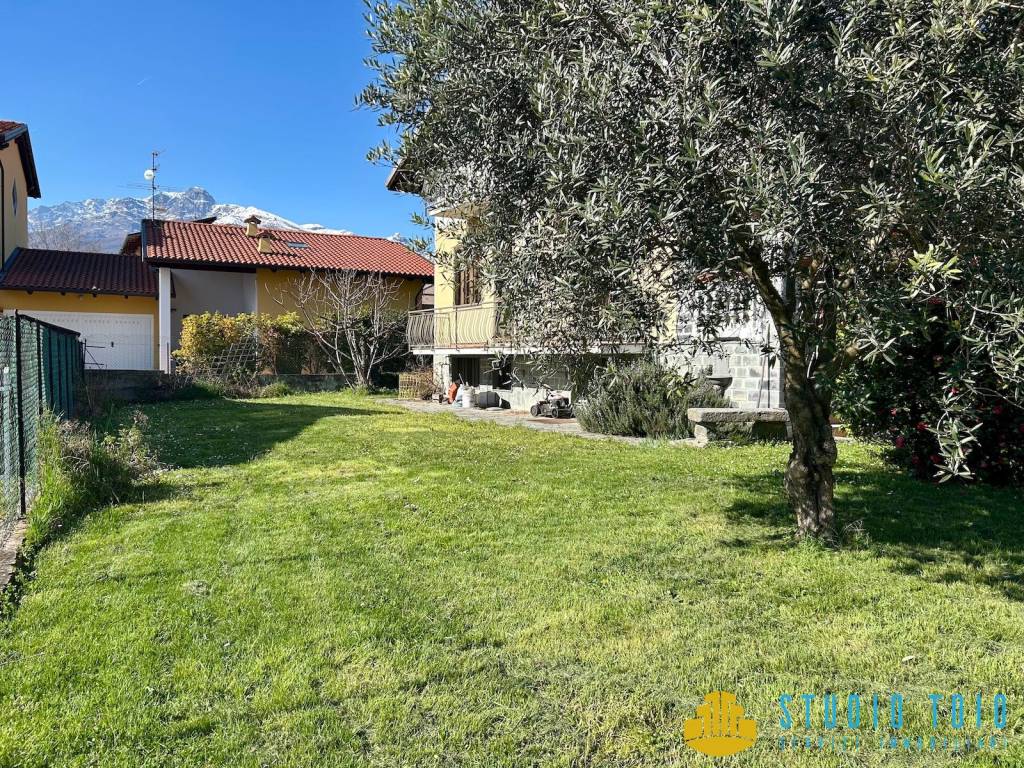 Villa a Occhieppo inferiore in Via delle Acacie, 6 - Foto 5