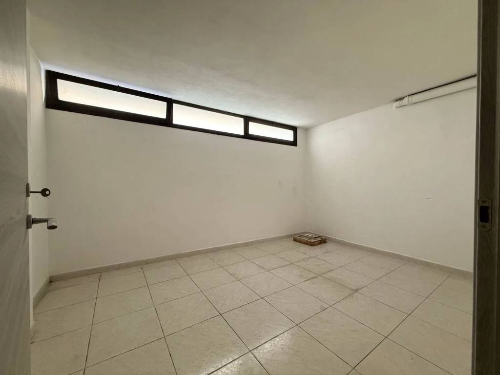 Box / garage a Cagliari in Via Cornalias, 69 - Foto 4