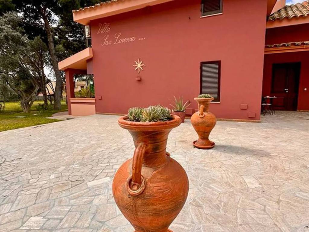 Villa a Quartu sant'elena in Via Dei Pioppi, 57 - Foto 2