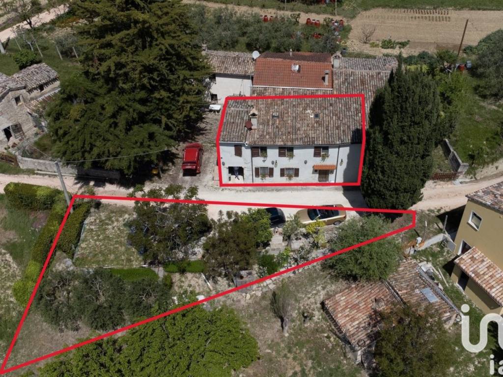 Rustico / casale a Cingoli in Via Valle, 37 - Foto 2