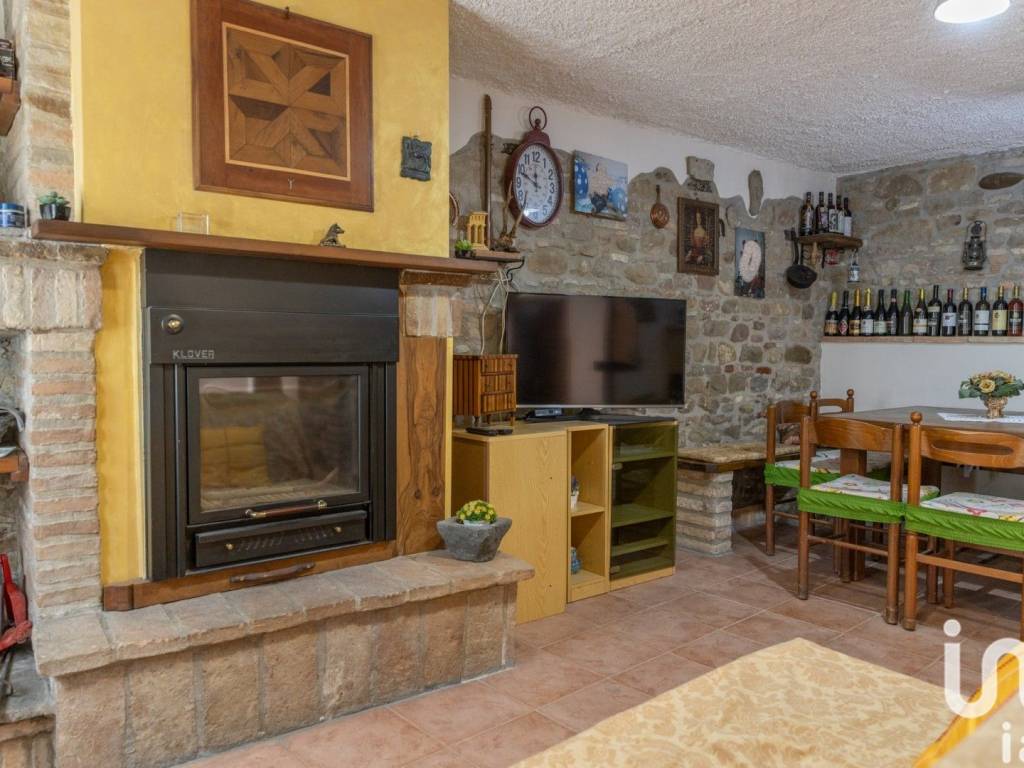 Rustico / casale a Cingoli in Via Valle, 37 - Foto 4