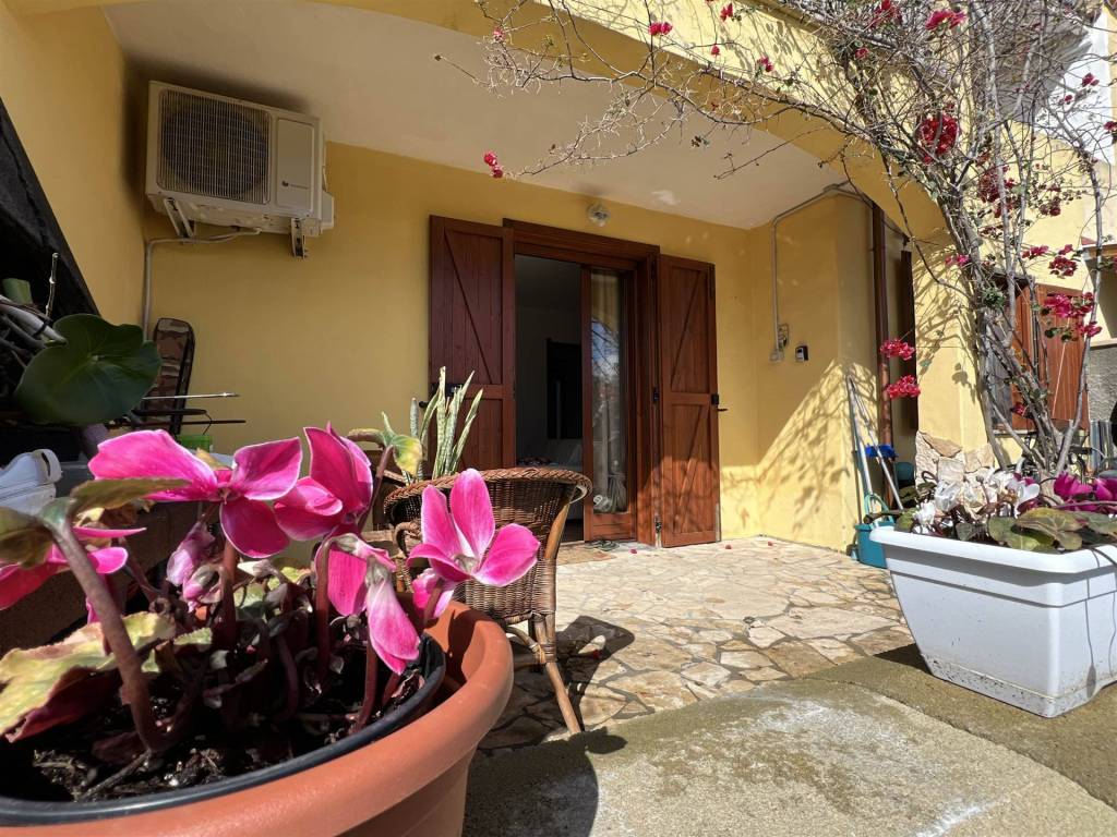 Appartamento a Sant'anna arresi - Foto 2