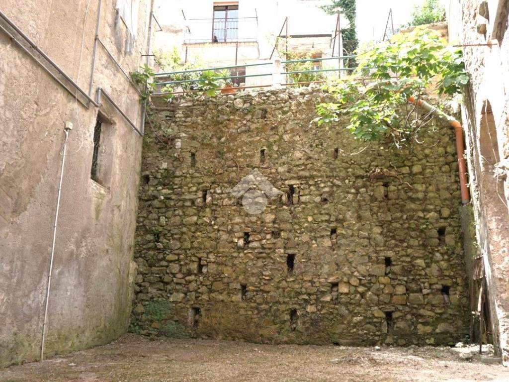 Appartamento a Montecorvino rovella in Via Giannone, 1 - Foto 4