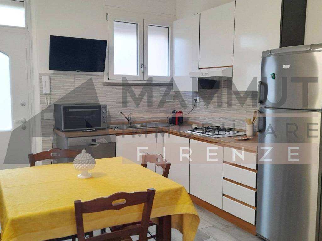 Appartamento a Follonica in Via Ernesto Balducci - Foto 3