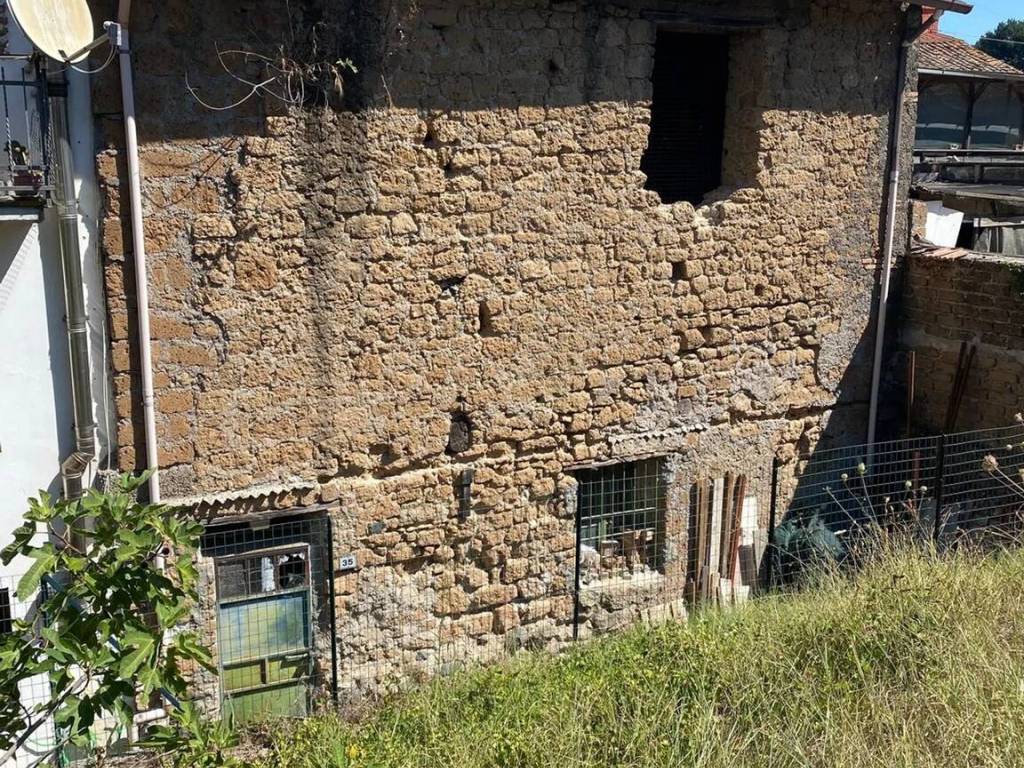 Rustico / casale a Monterosi in Piazzale La Marmora, 1 - Foto 5