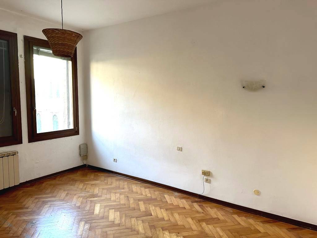 Appartamento a Venezia in Calle Franco Passarella - Foto 5
