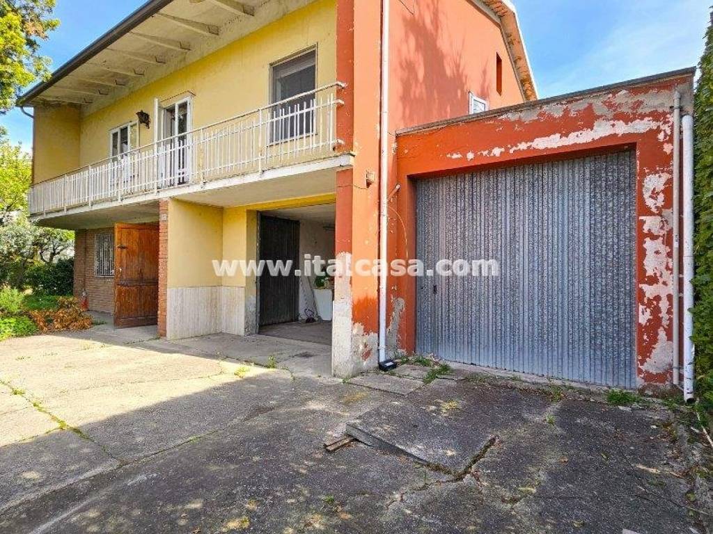Villa a Curtatone in via montegrappa - Foto 4