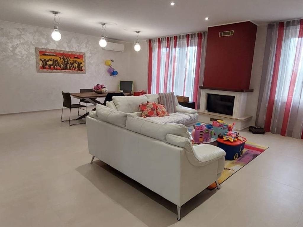 Appartamento a Camporosso in Via 1 Maggio - Foto 2