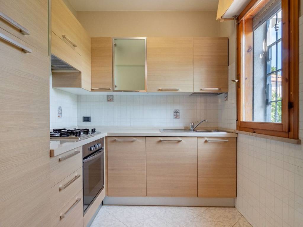 Casa indipendente a Fano in Via Strada di Mezzo - Foto 2