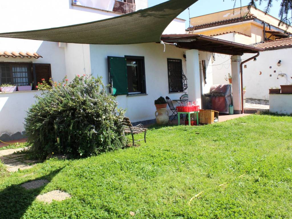 Appartamento a Aprilia in Via Monte Gottero, 14 - Foto 4