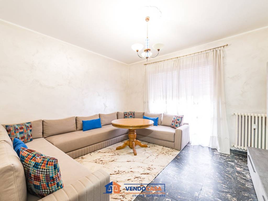Appartamento a Bra in Via 24 Aprile - Foto 3