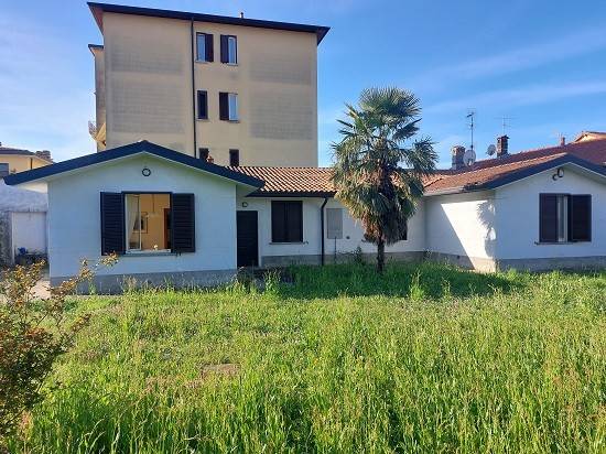 Villa a Robbiate in Vicolo della Meridiana - Foto 3