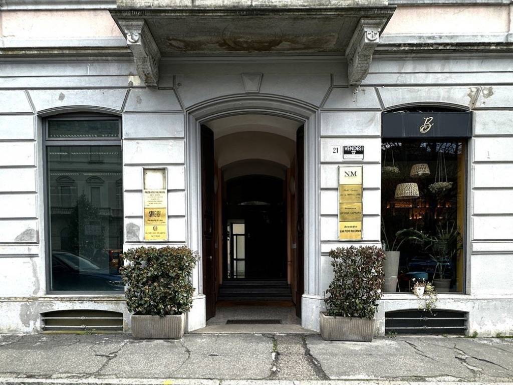 Immobile a Luino in Via Vittorio Sereni, 21 - Foto 2