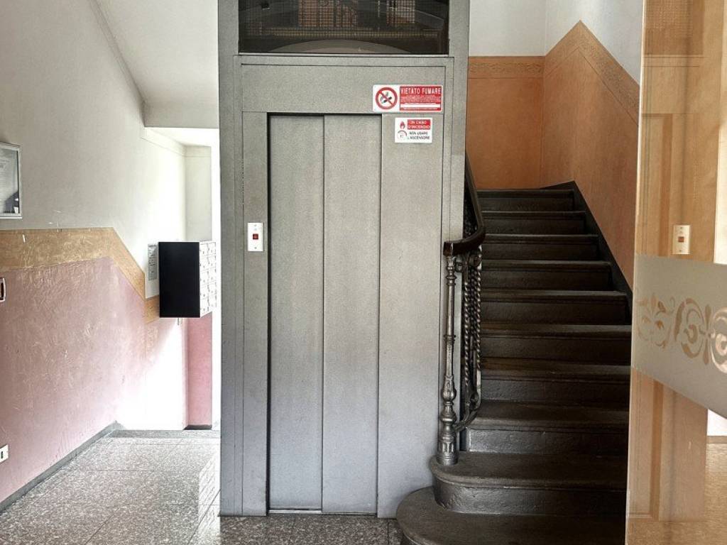 Immobile a Luino in Via Vittorio Sereni, 21 - Foto 4
