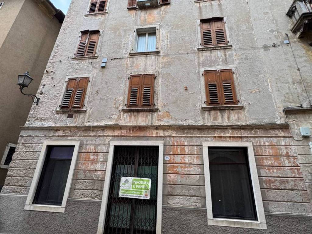 Palazzo / stabile a Ala in Via Nuova, 28 - Foto 3