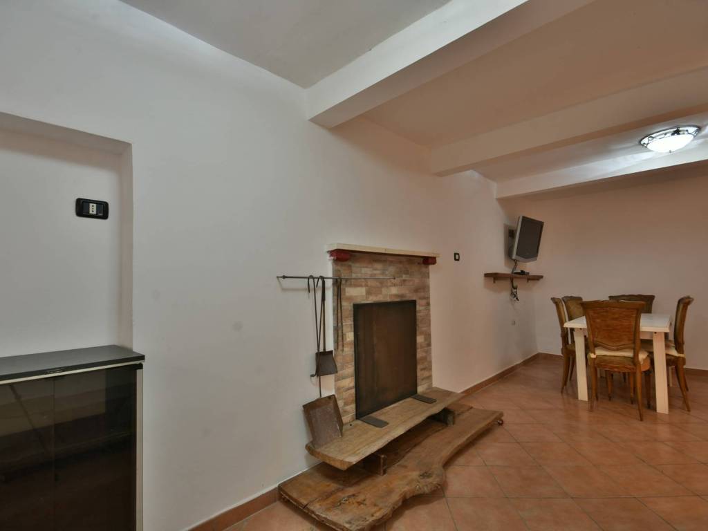 Casa indipendente a Osimo in Vicolo Lipaccio e Andrea Guzzolino, 9 - Foto 5