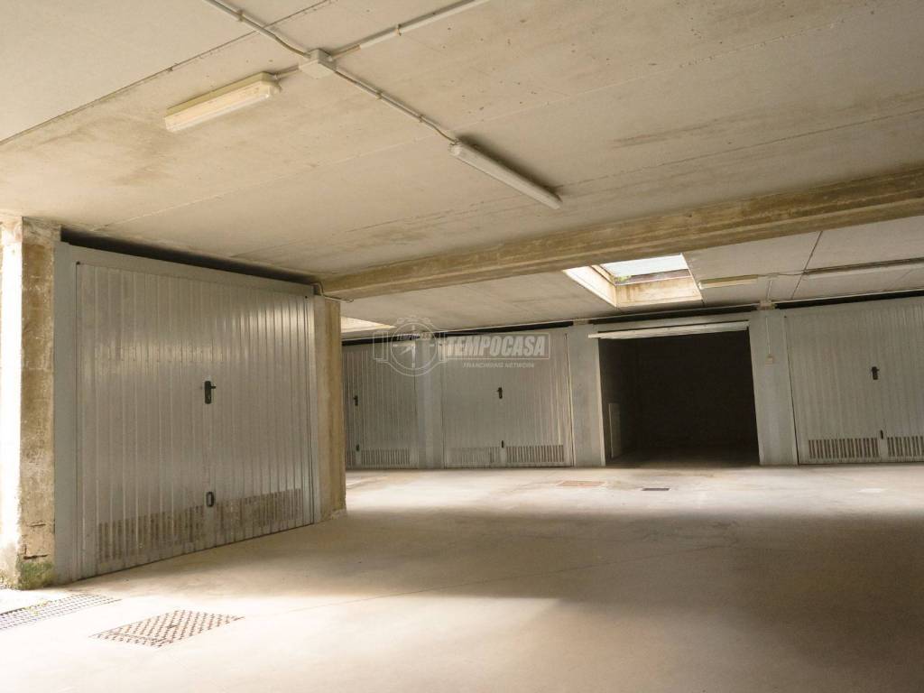 Appartamento a Verbania in Via Giovanni De Lorenzi, 16 - Foto 4