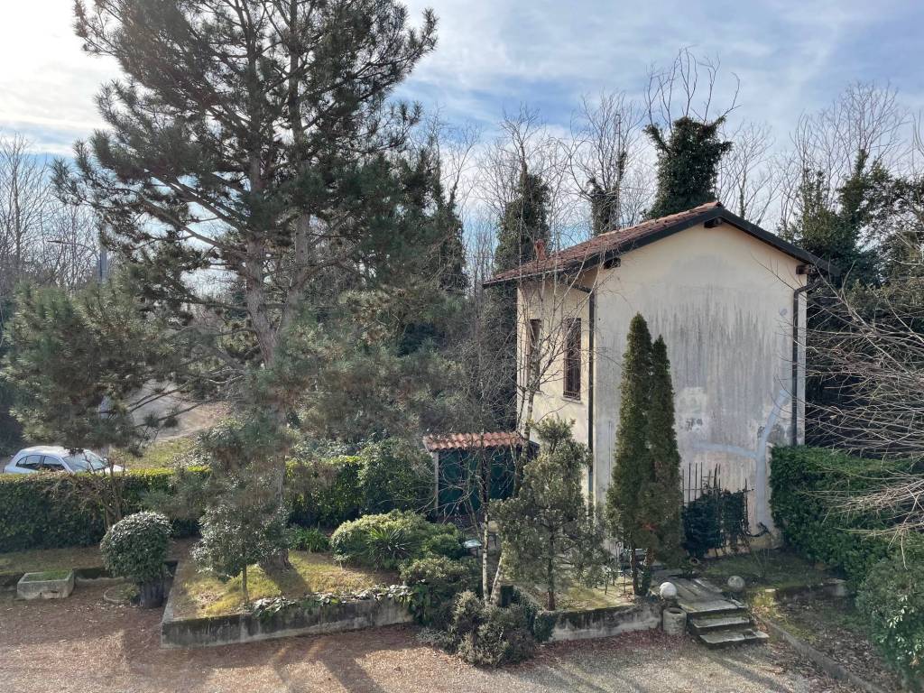Villa a Cardano al campo in Via del Moncone - Foto 5
