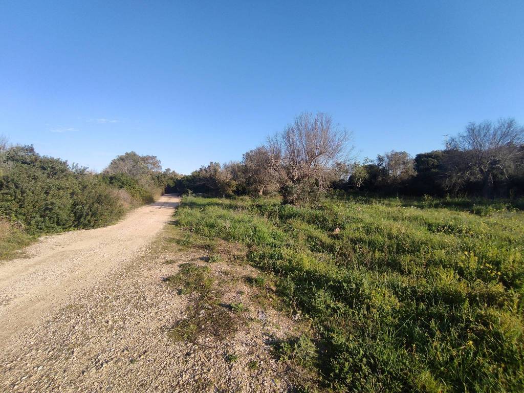 Terreno a Lecce in Via Giuseppe Agostino Roggerone - Foto 4