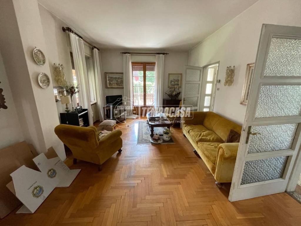 Villa a Belluno in Via Piero Gobetti 16 - Foto 3