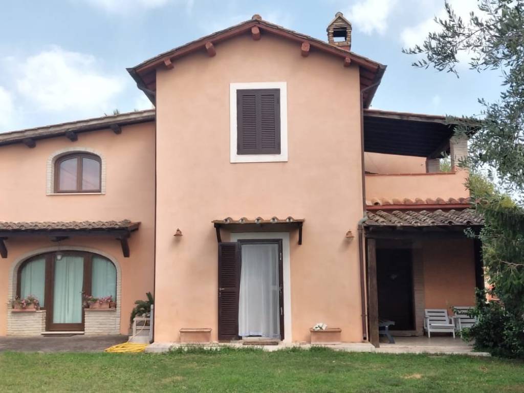 Villa a Selci in Via Santa Giusta - Foto 4