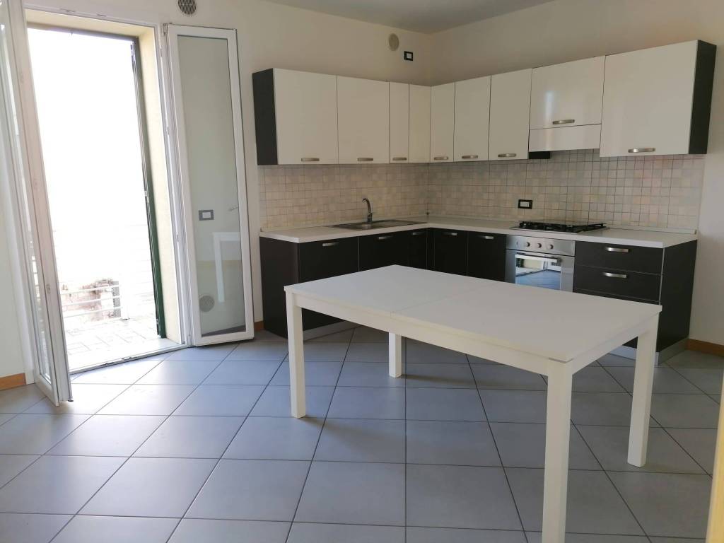 Villetta a schiera a Lendinara in Via Lorenzo Canozio, 17 - Foto 4