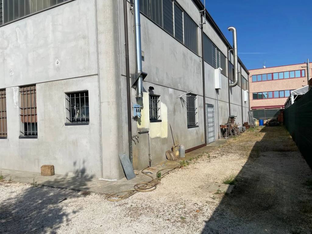 Immobile a Ravenna in Via Della Produzione - Foto 4
