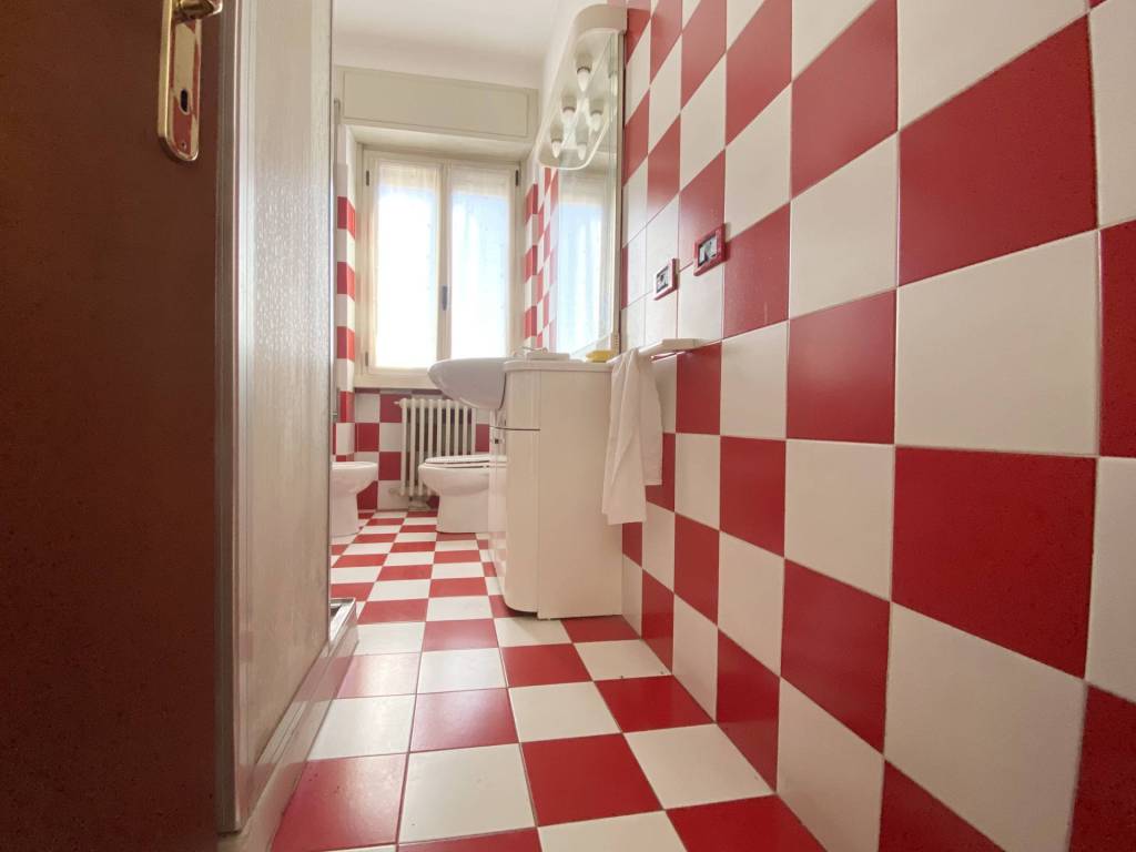 Appartamento a Gavirate in Via Cornelio Rovera, 38 - Foto 3